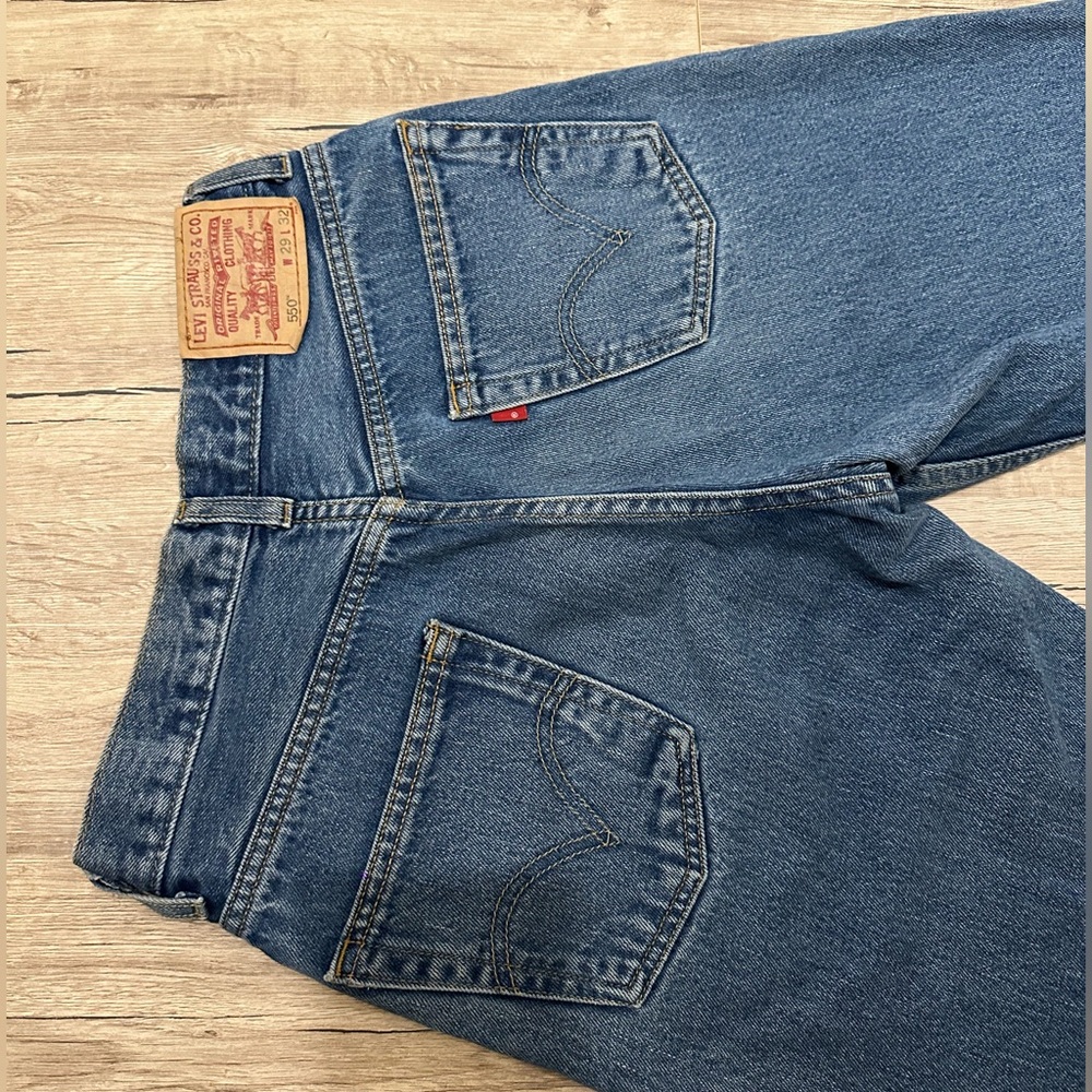 Levi’s Vintage Blue Straight Leg Cut Off Jeans Relaxed Fit